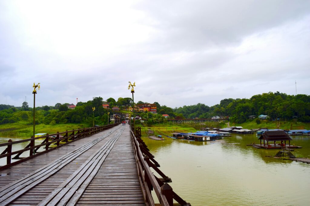 Kanchanaburi bridge river