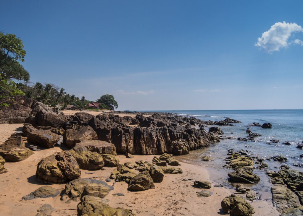 3840px-Ko Lanta Thailand-7