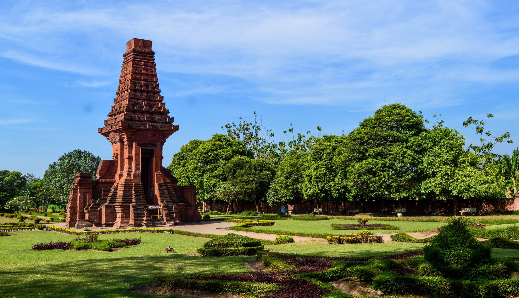 Java Overland: Yogyakarta to Bali